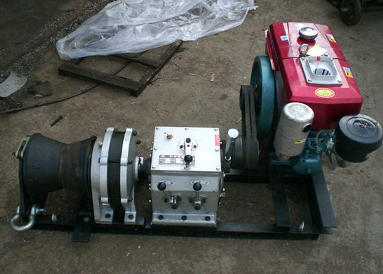 Beli 5 ton mesin diesel bertenaga Capstan Winch untuk tugas berat kabel menarik dalam konstruksi jalur transmisi online manufacture