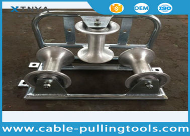 Beli Aluminium Galvanized Heavy Duty Triple Corner Roller Kabel, Rated Load 10KN online manufacture