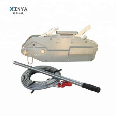 Beli 0.8 Ton Mini Hand Winch with Steel Wire Rope and 20m Lifting Height for Construction Hoist online manufacture