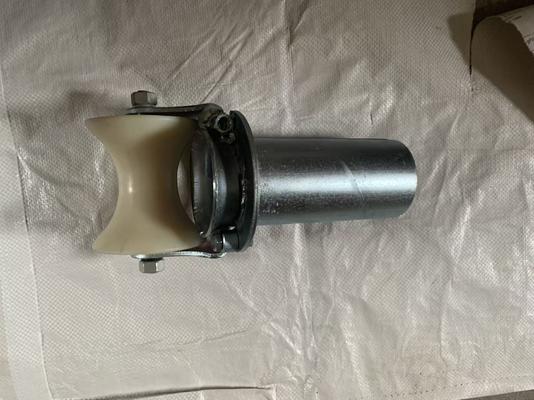 Beli Heavy-Duty Steel Bellmouth Cable Roller with 1 Year Warranty and 4.3kg Weight for Smooth Cable Installation online manufacture