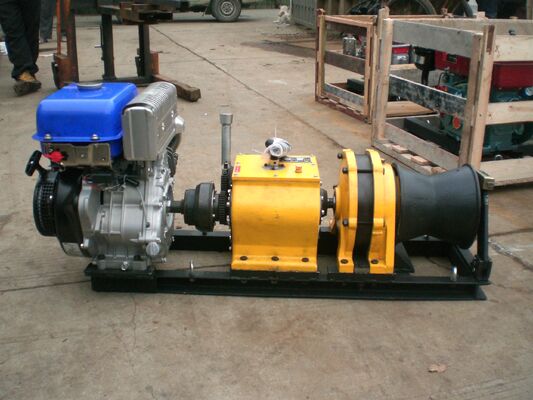 Beli 5-Ton Gasoline-Powered Cable Winch Puller with Fast Line Speed for Heavy-Duty Wire Pulling online manufacture