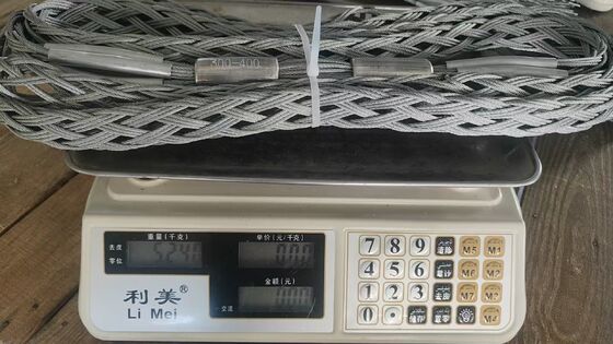 Beli Pegangan tarik kabel berlapis ganda tugas berat untuk konduktor ACSR 300×400mm2 dengan beban nominal 30KN online manufacture