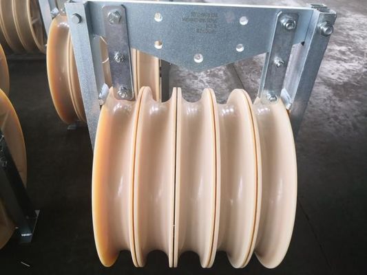 Blok Pulley Konduktor Nylon Aluminium Diameter Besar untuk 40-105kN Load Transmission Line Stringing
