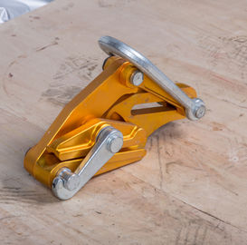 Konduktor Aluminium Paduan Kedatangan Clamp Gripper Konduktor yang sesuai ACSR25-70 mm2